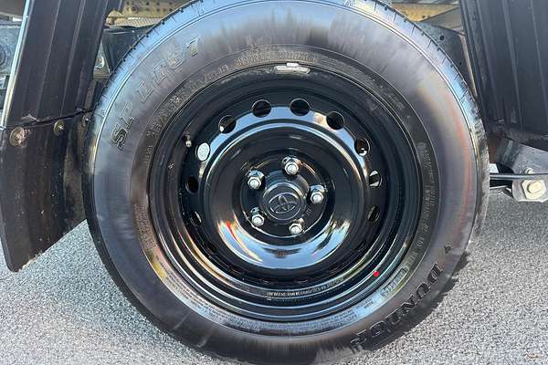 2022 Toyota Hilux Workmate TGN121R Rear Wheel Drive