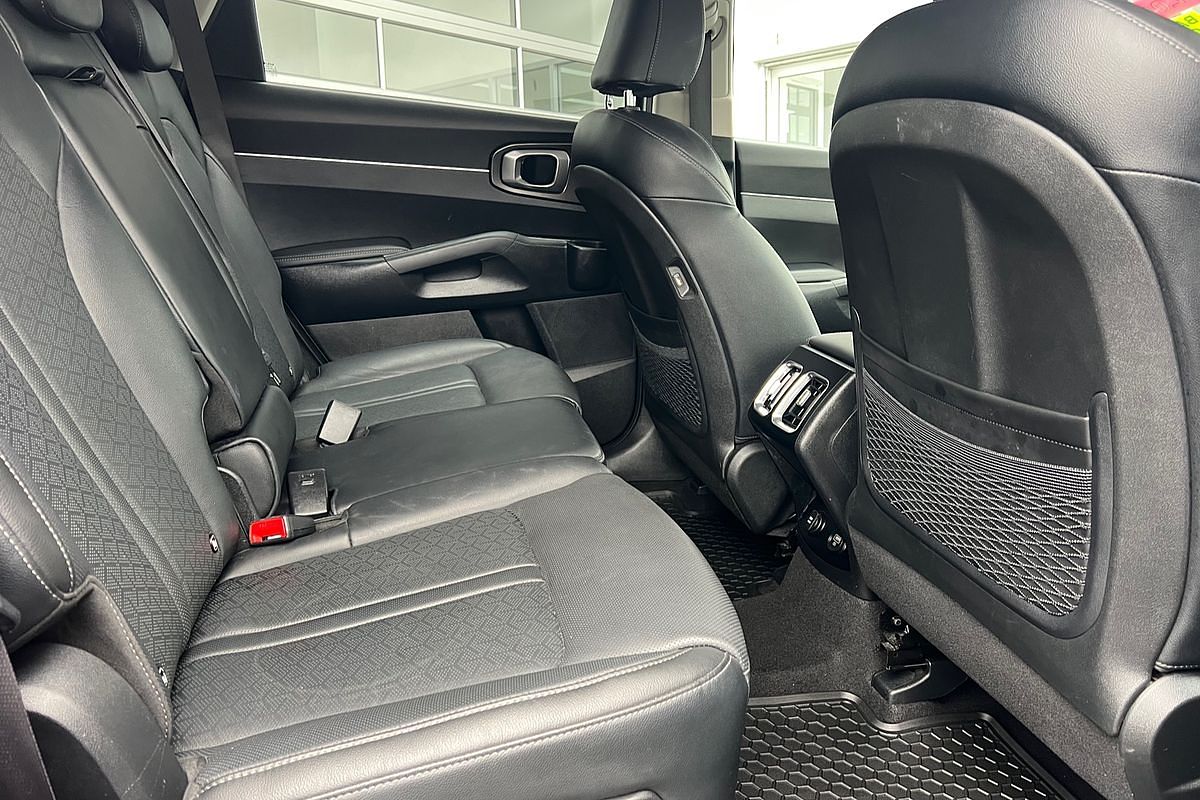 2023 Kia Sorento Sport+ MQ4