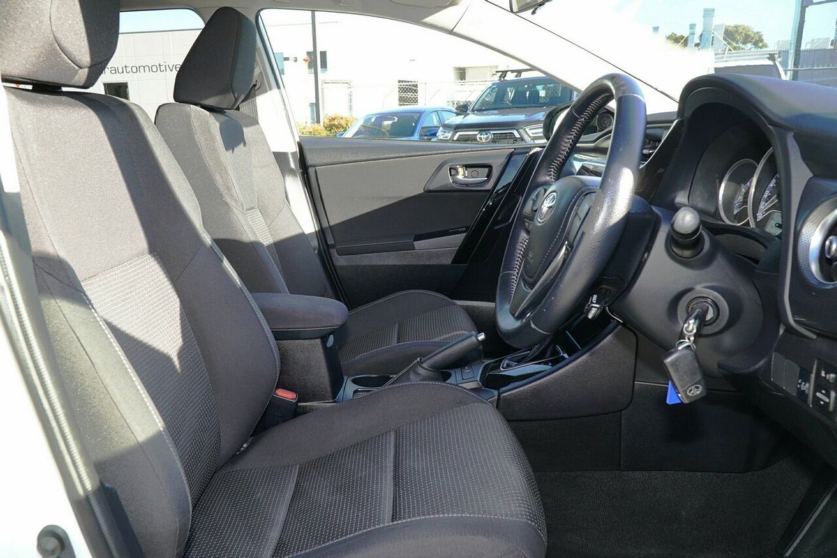 2016 Toyota Corolla Ascent Sport ZRE182R