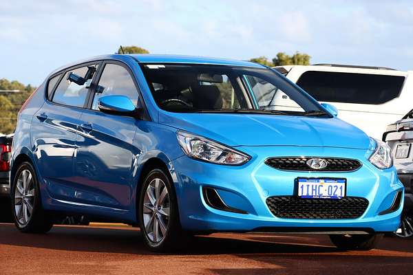 2019 Hyundai Accent Sport RB6