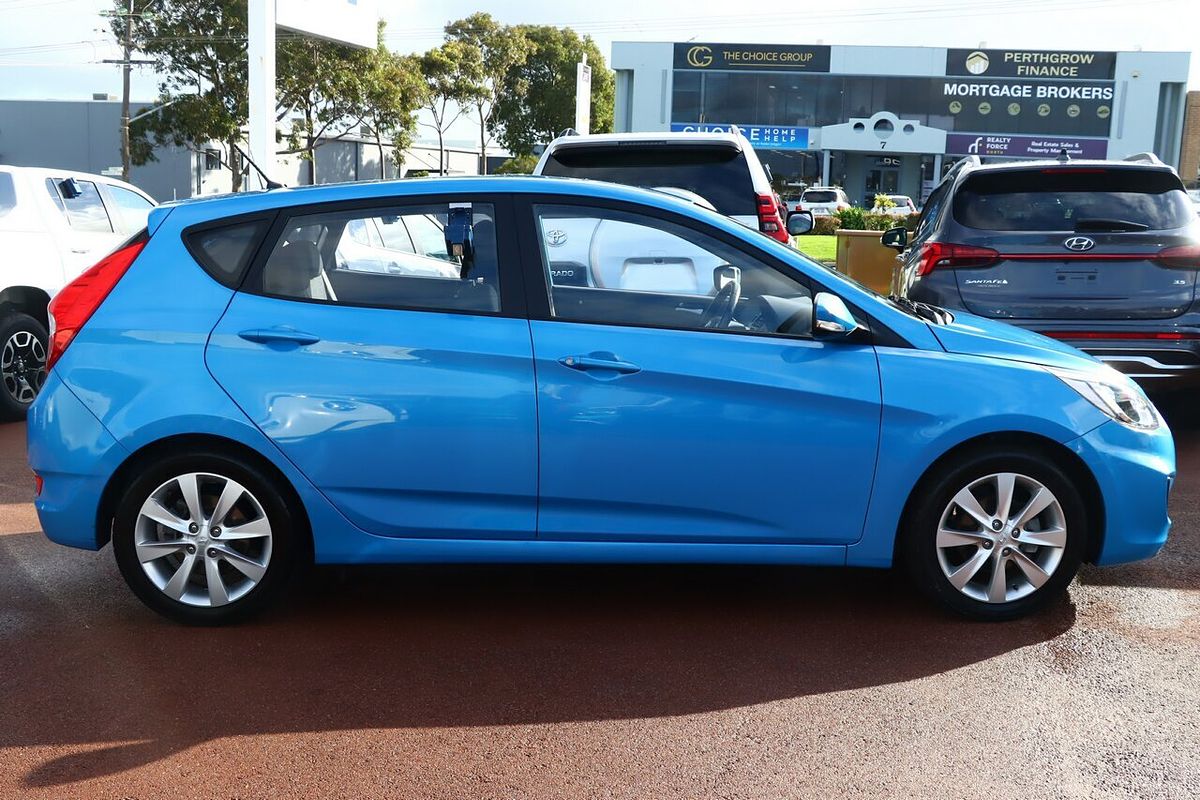 2019 Hyundai Accent Sport RB6
