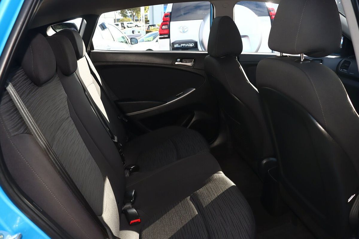 2019 Hyundai Accent Sport RB6