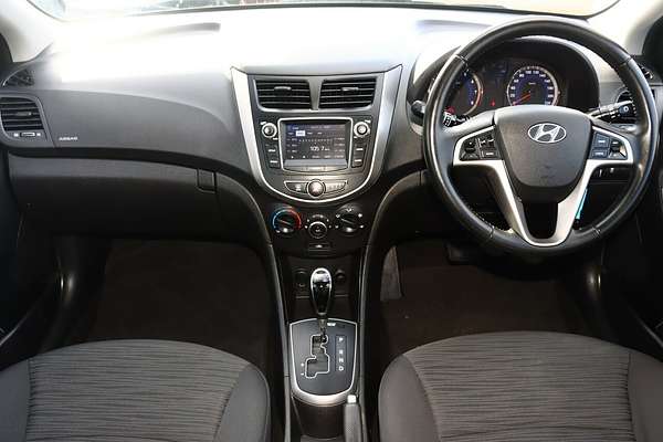 2019 Hyundai Accent Sport RB6