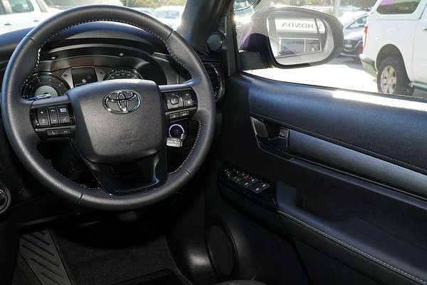 2024 Toyota Hilux Rogue 48V GUN126R 4X4