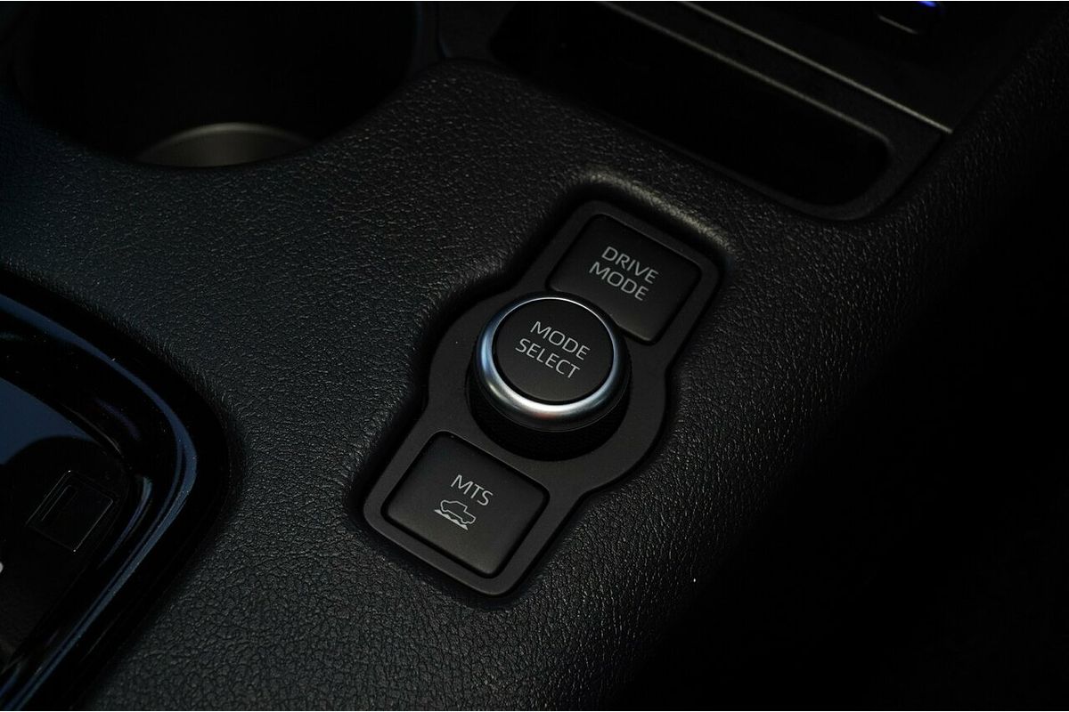 2024 Toyota Hilux Rogue 48V GUN126R 4X4