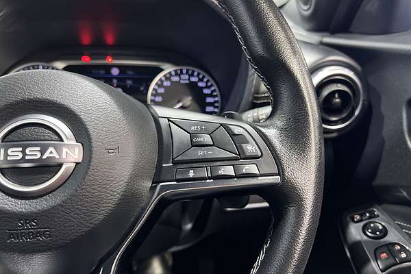 2023 Nissan JUKE ST F16