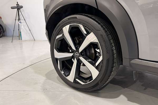 2023 Nissan JUKE ST F16
