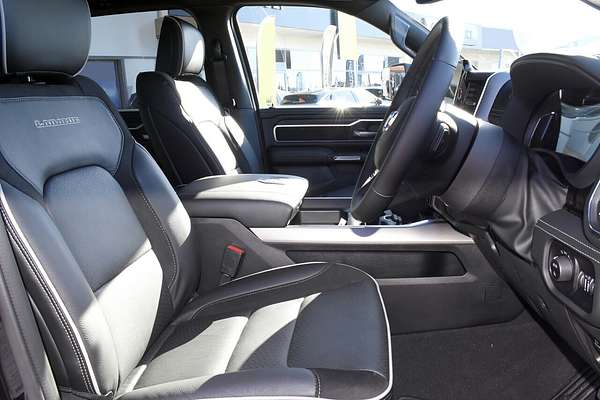 2025 RAM 1500 Laramie Sport Hurricane SO RamBox DT 4X4 SWB