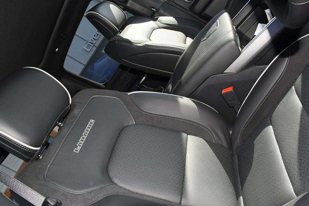 2025 RAM 1500 Laramie Sport Hurricane SO RamBox DT 4X4 SWB
