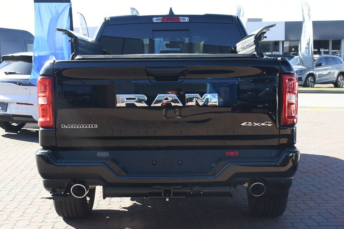 2025 RAM 1500 Laramie Sport Hurricane SO RamBox DT 4X4 SWB