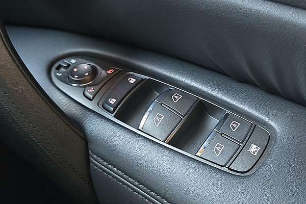 2022 Nissan Patrol Ti-L Y62