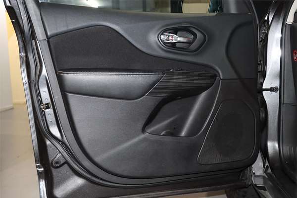 2016 Jeep Cherokee Longitude KL