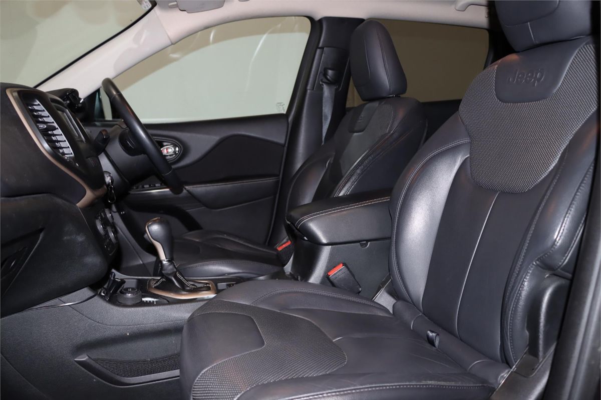 2016 Jeep Cherokee Longitude KL