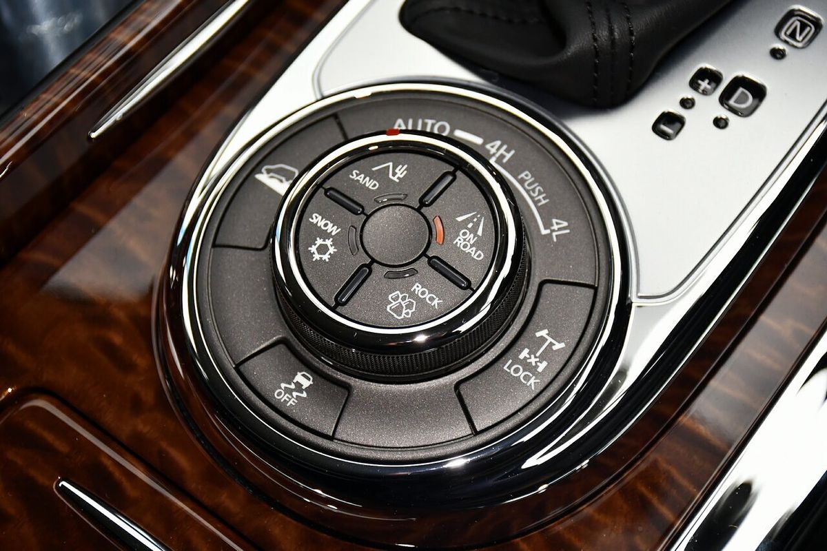 2025 Nissan Patrol Ti Y62