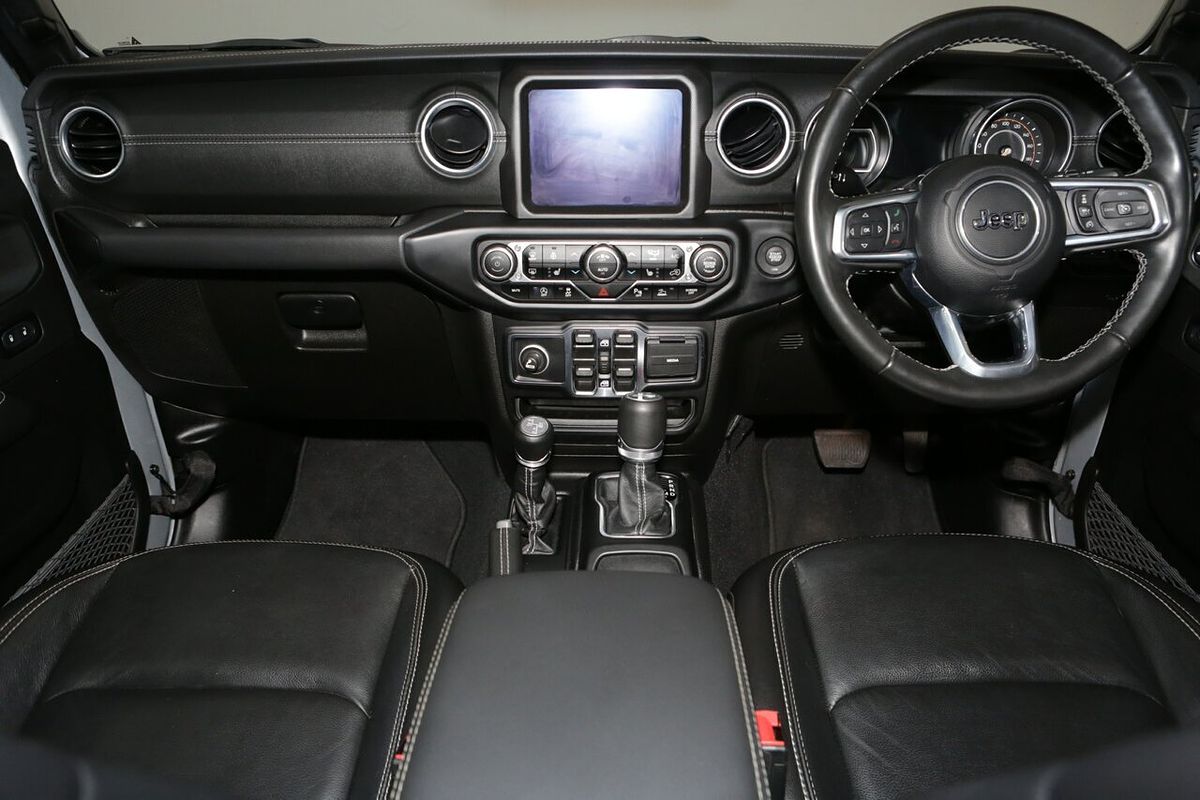 2023 Jeep Wrangler Unlimited Overland JL