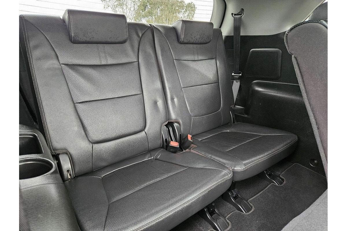 2010 Kia Sorento Platinum (4x4) XM