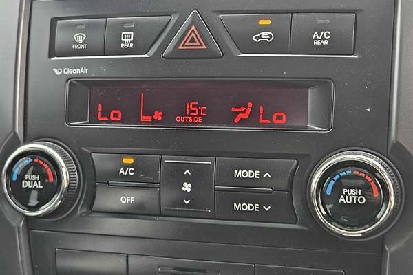 2010 Kia Sorento Platinum (4x4) XM