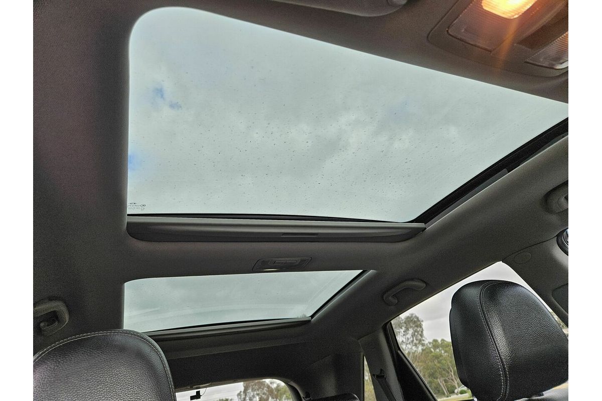 2010 Kia Sorento Platinum (4x4) XM