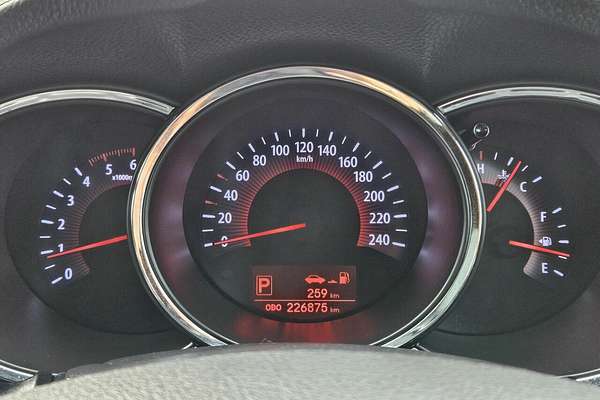 2010 Kia Sorento Platinum (4x4) XM