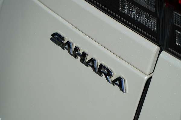 2022 Toyota Landcruiser Sahara FJA300R