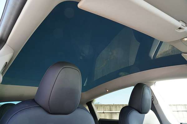 2024 Tesla Model Y Rear-Wheel Drive