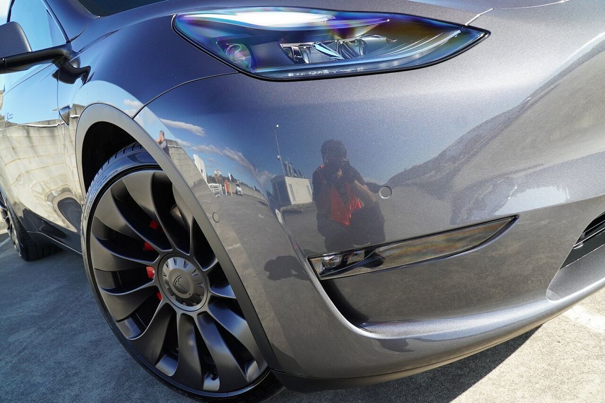 2023 Tesla Model Y Performance