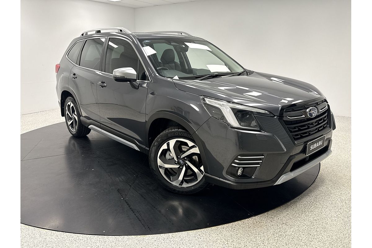 2022 Subaru Forester 2.5i-S S5
