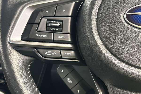 2022 Subaru Forester 2.5i-S S5