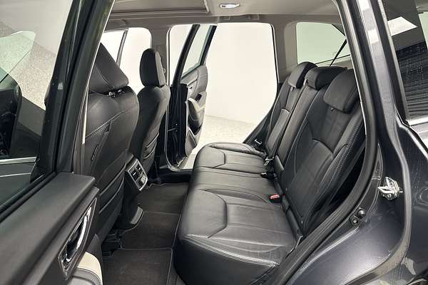 2022 Subaru Forester 2.5i-S S5