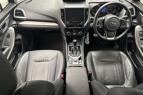 2022 Subaru Forester 2.5i-S S5