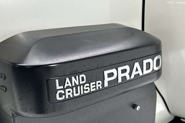 2023 Toyota Landcruiser Prado VX GDJ150R