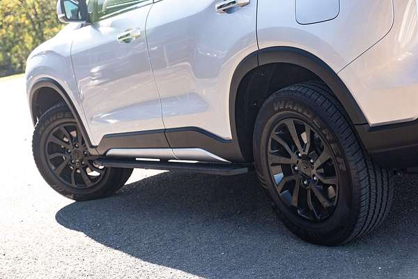 2023 Mahindra Scorpio Z8L
