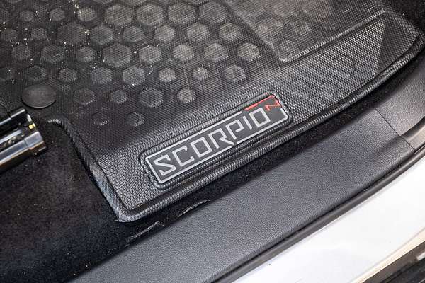 2023 Mahindra Scorpio Z8L