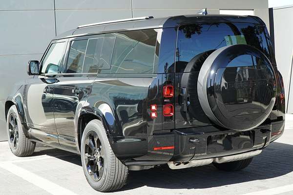 2025 Land Rover Defender 130 D350 X-Dynamic SE L663