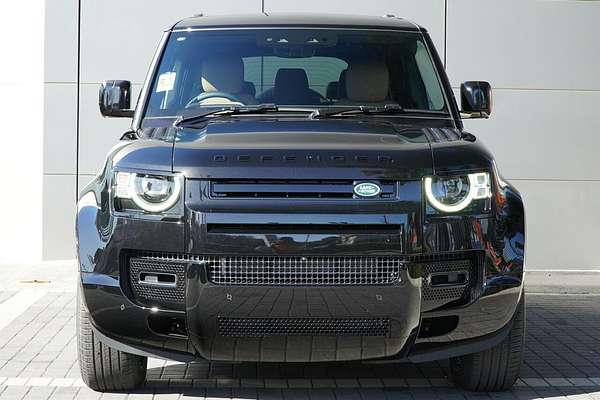 2025 Land Rover Defender 130 D350 X-Dynamic SE L663