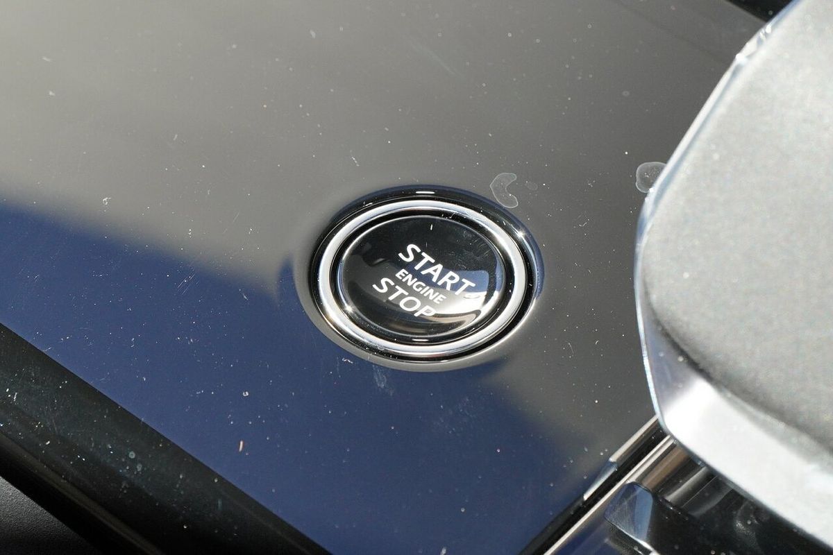 2025 Land Rover Range Rover Sport D250 Dynamic SE L461