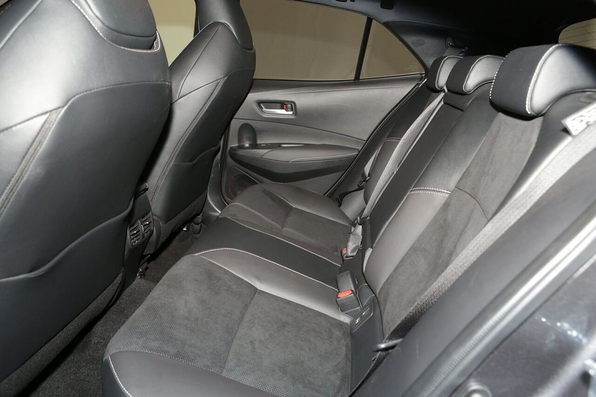 2021 Toyota Corolla ZR Hybrid ZWE211R