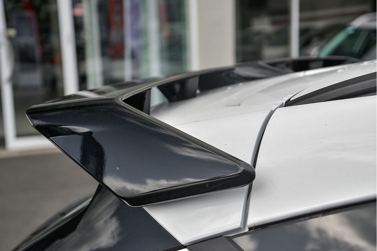 2025 Hyundai Kona Premium N Line SX2.V2