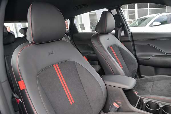 2025 Hyundai Kona Premium N Line SX2.V2
