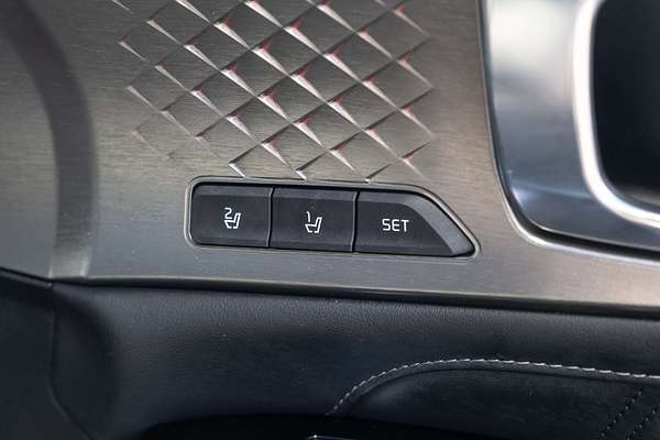 2022 Kia Sorento GT-Line MQ4