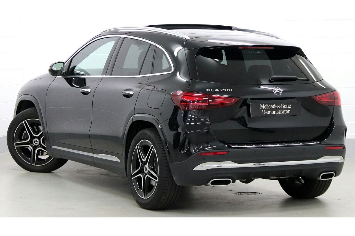 2025 Mercedes-Benz GLA-Class GLA200 H247