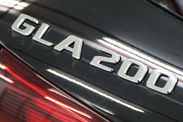 2025 Mercedes-Benz GLA-Class GLA200 H247