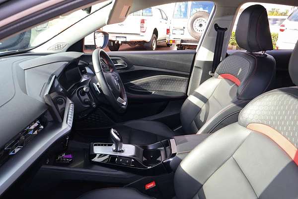 2024 MG MG5 Essence