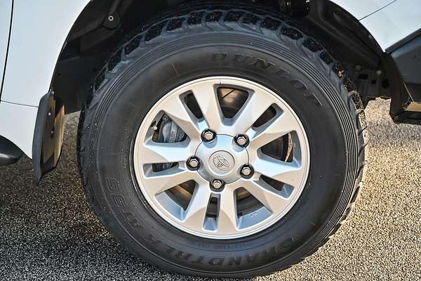 2015 Toyota Landcruiser GXL VDJ200R