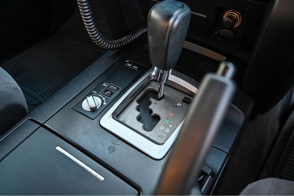2015 Toyota Landcruiser GXL VDJ200R
