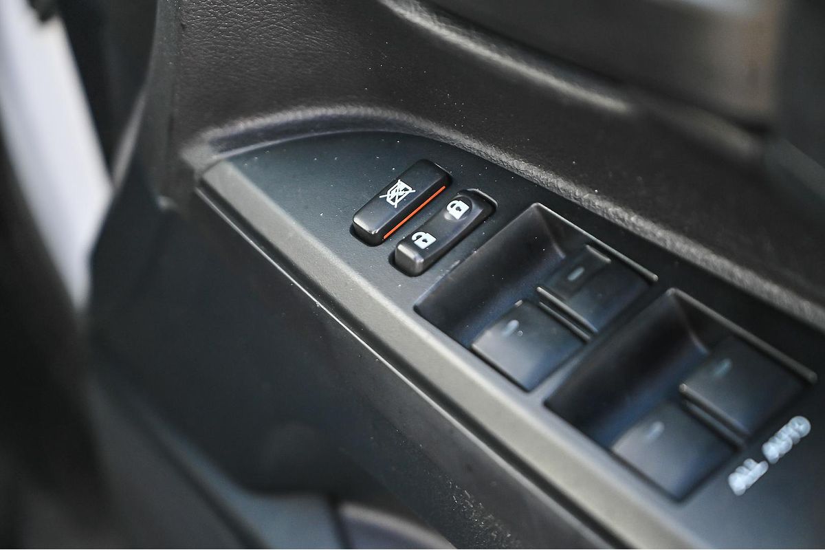 2015 Toyota Landcruiser GXL VDJ200R