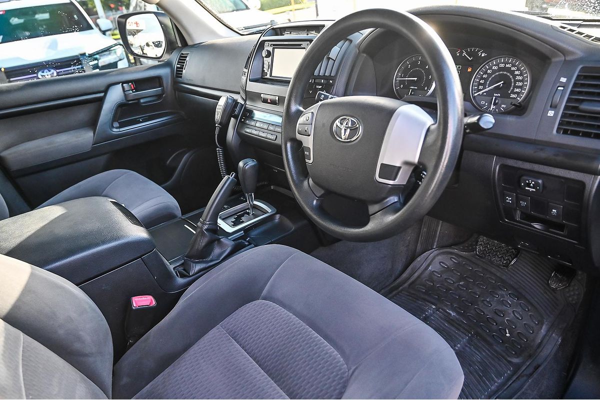 2015 Toyota Landcruiser GXL VDJ200R