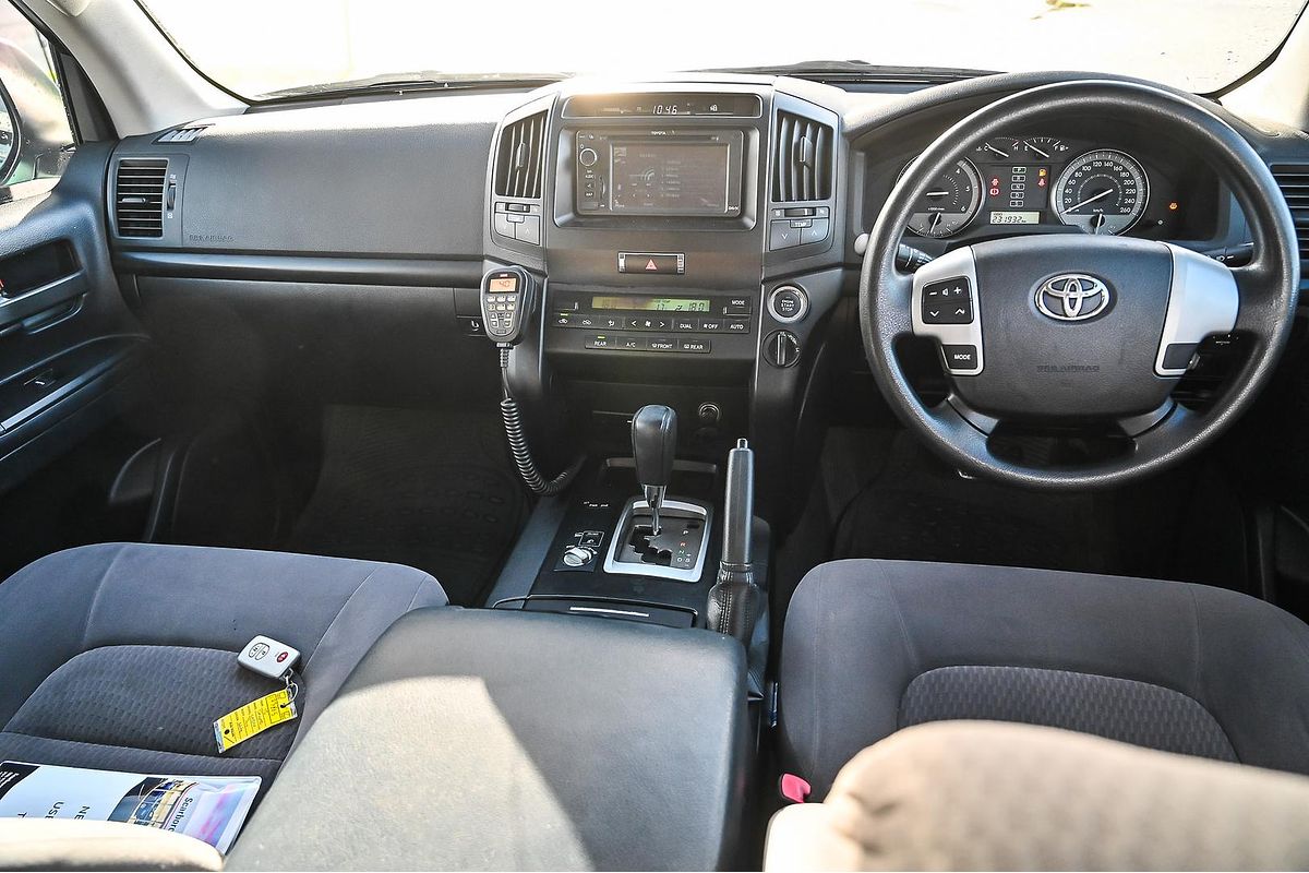 2015 Toyota Landcruiser GXL VDJ200R