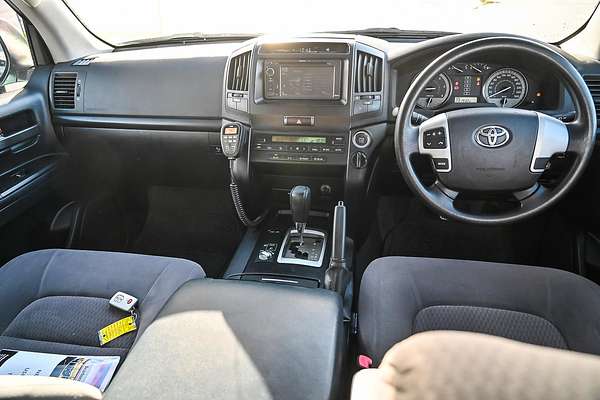 2015 Toyota Landcruiser GXL VDJ200R