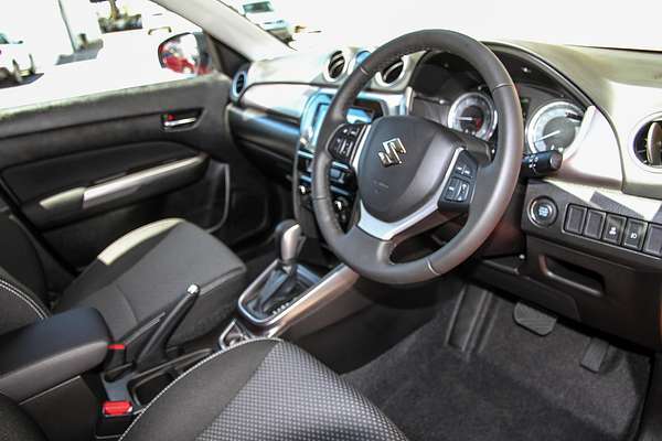 2024 Suzuki Vitara LY Series II